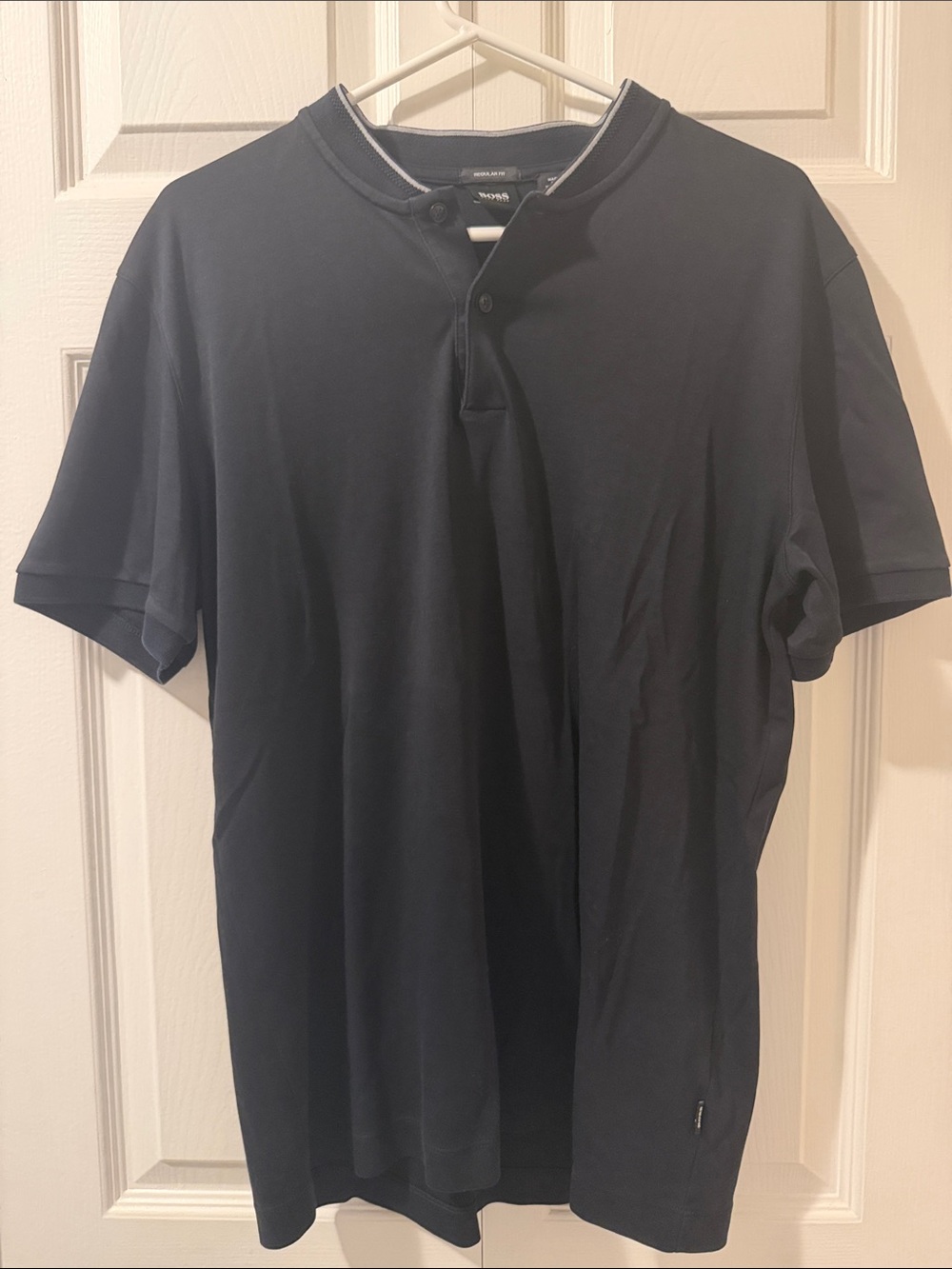 Hugo Boss Men’s Black Short-Sleeve Henley Polo, Size L
